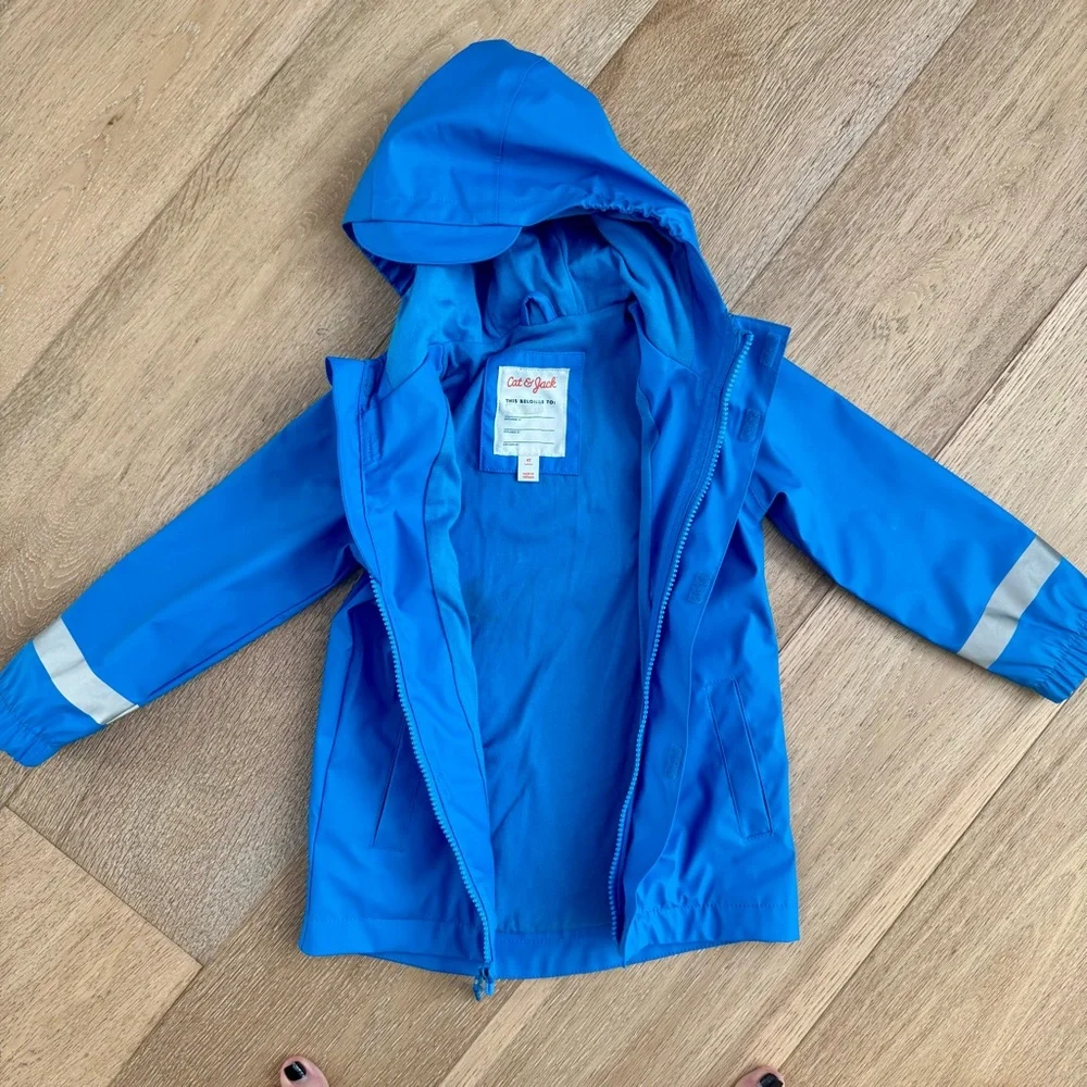 Set of 2 Cat & Jack Raincoats 4T - Picture 3 of 5